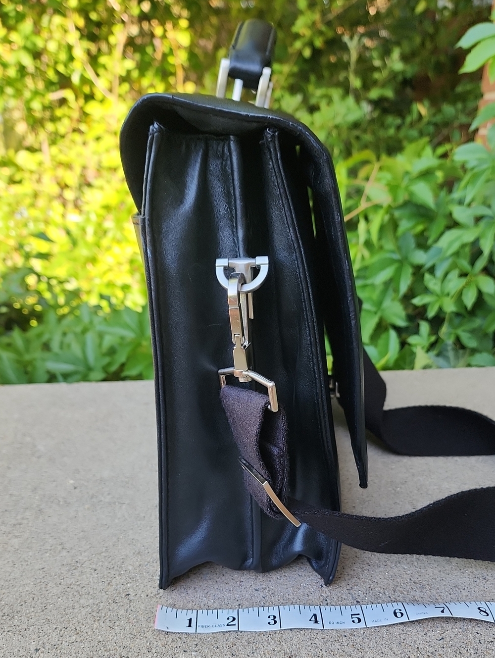 Kenneth Cole Black Leather Briefcase - Picture 5 of 17
